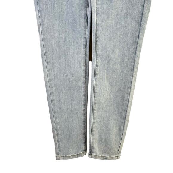 Judy Blue‎ Pull-On Skinny Fit Jeans in Light Blue Wash, Size 7/28 - Picture 6 of 10
